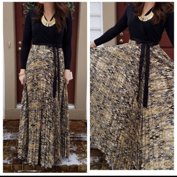 NWT LuLaRoe DeAnne Wrap Dress Black & Gold metallic size 3XL holidays pleated - Picture 1 of 16